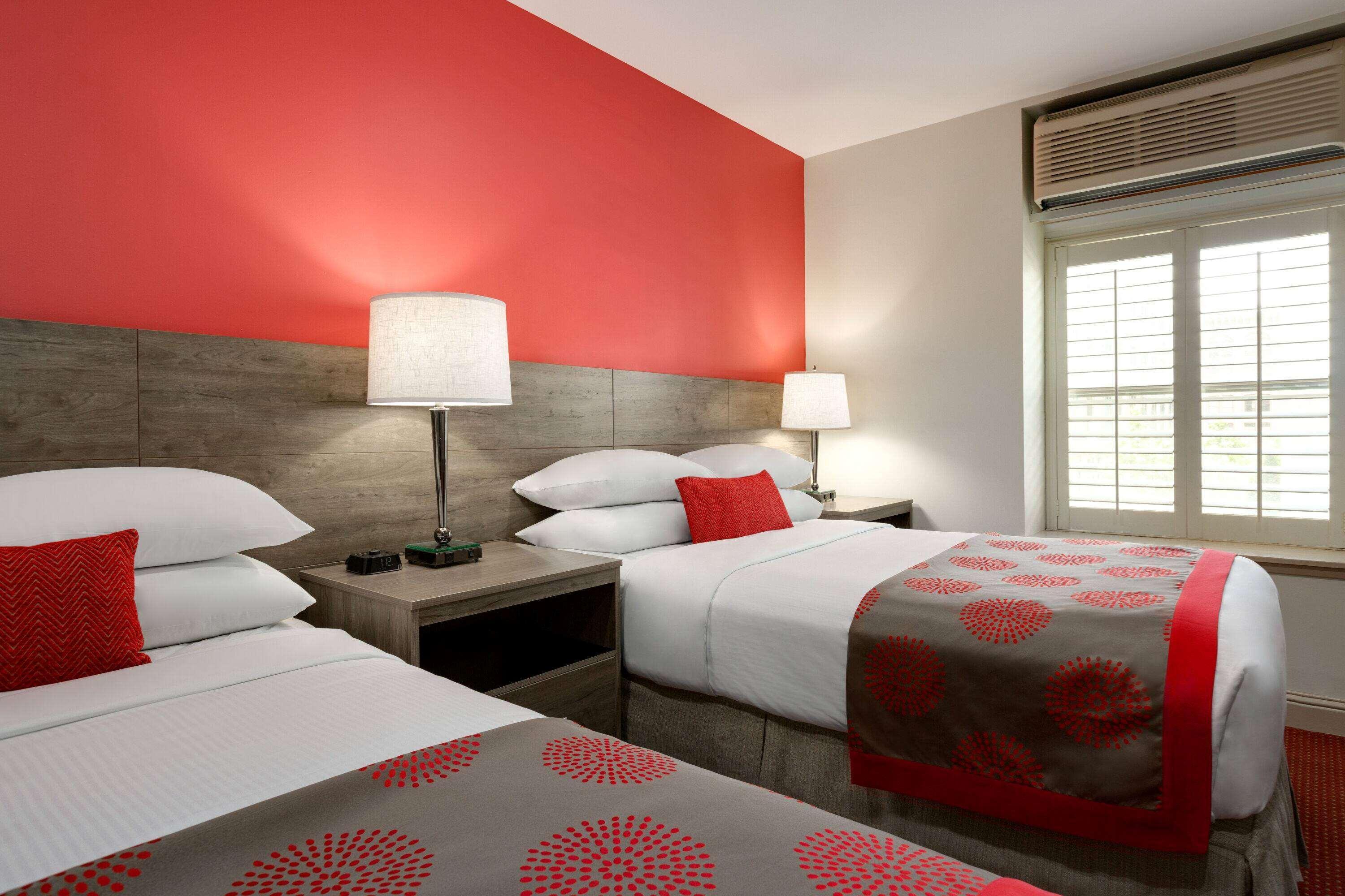 Ramada By Wyndham Oakland Downtown City Center Экстерьер фото