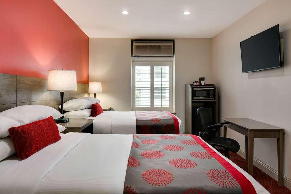 Ramada By Wyndham Oakland Downtown City Center Номер фото
